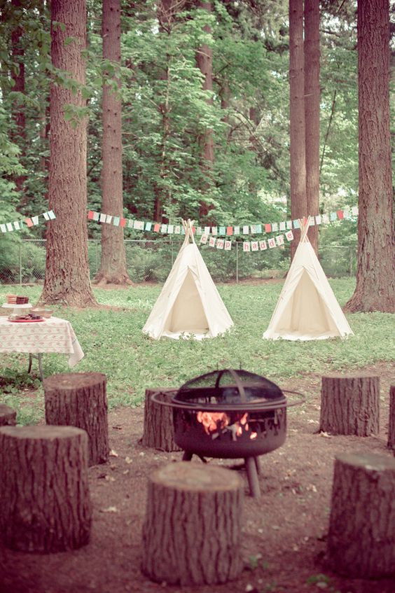 🏕️ Emoji de acampamento na barraca